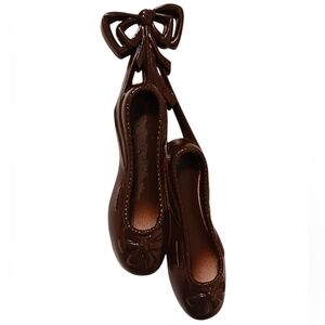 VINTAGE WALL HANGING BROWN BALLERINA SHOES 🩰🤎